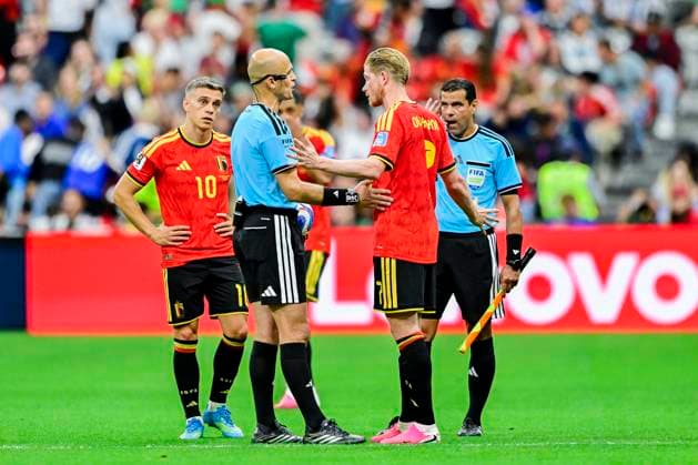 New Zealand vs Belgium - FIFA World Cup, WM, Weltmeisterschaft, Fussball 2026 VANCOUVER, CANADA - JUNE 26 : Trossard Leandro forward of Belgium, De Bruyne Kevin forward of Belgium during the FIFA World Cup 2026 Group G match between New Zealand and Belgium at the BC Place Stadium on June 26, 2026 in Vancouver, Canada, 26 06 2026 Vancouver Canada  Copyright: xJanxDexMeuleneirx