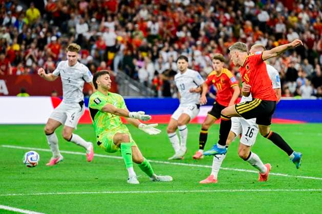 New Zealand vs Belgium - FIFA World Cup, WM, Weltmeisterschaft, Fussball 2026 VANCOUVER, CANADA - JUNE 26 : Trossard Leandro forward of Belgium in action during the FIFA World Cup 2026 Group G match between New Zealand and Belgium at the BC Place Stadium on June 26, 2026 in Vancouver, Canada, 26 06 2026 Vancouver Canada  Copyright: xJanxDexMeuleneirx