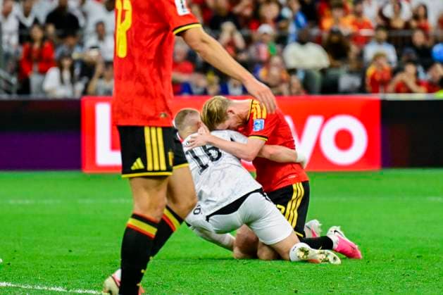 New Zealand vs Belgium - FIFA World Cup, WM, Weltmeisterschaft, Fussball 2026 VANCOUVER, CANADA - JUNE 26 : De Bruyne Kevin forward of Belgium, Surman Finn defender of New Zealand during the FIFA World Cup 2026 Group G match between New Zealand and Belgium at the BC Place Stadium on June 26, 2026 in Vancouver, Canada, 26 06 2026 Vancouver Canada  Copyright: xJanxDexMeuleneirx