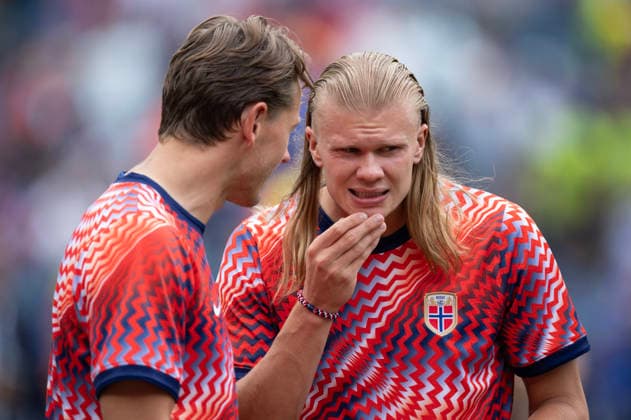 Norway v France: Group I - FIFA World Cup, WM, Weltmeisterschaft, Fussball 2026 BOSTON, MASSACHUSETTS - JUNE 26: Erling Haaland and Sander Berge of Norway warm up before the FIFA World Cup 2026 Group I match between Norway and France at Boston Stadium on June 26, 2026 in Boston, United States. ***Local Caption*** Erling Haaland; Sander Berge Boston Boston Stadium Massachusetts United States Copyright: xVisionhausx 776447901