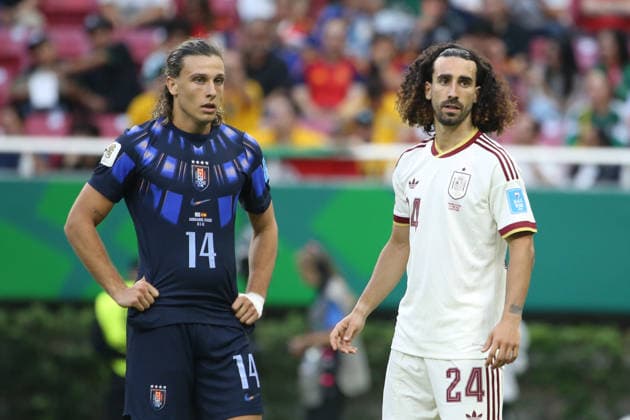Spain v Uruguay: FIFA World Cup, WM, Weltmeisterschaft, Fussball - Group H Marc Cucurella 24 of Spain national team, Nationalteam and Agustin Canobbio 14 of Uruguay national team during the FIFA World Cup 2026 Group H match between Uruguay and Spain at Guadalajara Stadium on June 26, 2026 in Zapopan, Mexico. (Photo by Ismael Rosas Eyepix Group) Copyright: xIsmaelxrosas xEyepixxGroupx IR_26062026_189194