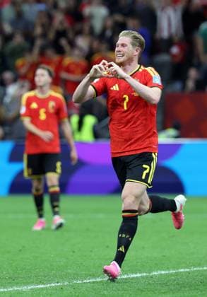 Belgium s Kevin De Bruyne celebrates after scoring the 3-0 goal during a soccer game between Belgian national team, Nationalteam Red Devils and New Zealand, on Friday 26 June 2026, at the BC Place Vancouver stadium in Vancouver, Canada, the third game in the group stage of the FIFA World Cup, WM, Weltmeisterschaft, Fussball 2026. The Diables Rouges - Rode Duivels were drawn into Group G. BRUNOxFAHY  x179497090x