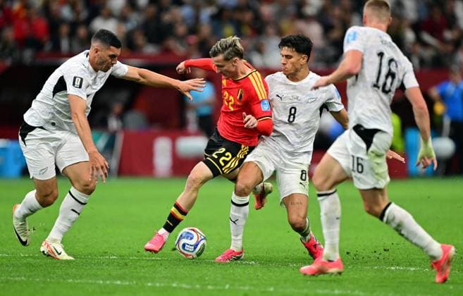 Belgium s Alexis Saelemaekers fights for the ball during a soccer game between Belgian national team, Nationalteam Red Devils and New Zealand, on Friday 26 June 2026, at the BC Place Vancouver stadium in Vancouver, Canada, the third game in the group stage of the FIFA World Cup, WM, Weltmeisterschaft, Fussball 2026. The Diables Rouges - Rode Duivels were drawn into Group G. DIRKxWAEM  x179497767x