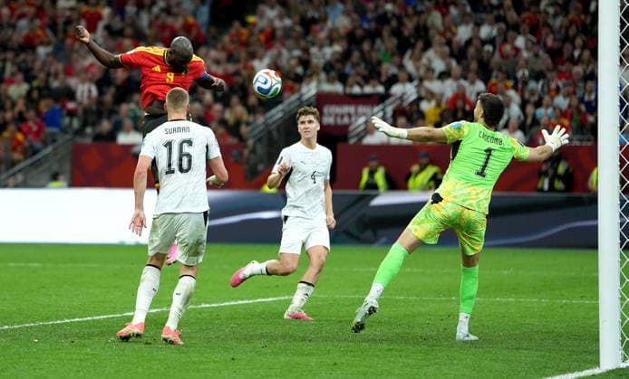 FIFA World Cup, WM, Weltmeisterschaft, Fussball 2026 - Group G - New Zealand vs Belgium Romelu Lukaku (top) of Belgium scores his team s 4th goal with a header during the FIFA World Cup 2026 group stage match New Zealand against Belgium, in Vancouver, Canada, 26 June 2026. VANCOUVER Canada  Copyright: xBOBxFRIDx