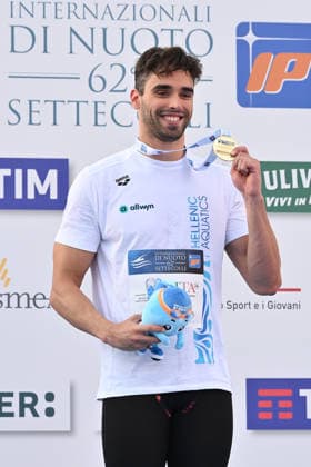 IPA86115108 - CHRISTOU Apostolos wins the gold medal in the men s 50-meter backstroke on the first day of the 62nd Settecolli International Swimming Trophy at the Foro Italico in Rome on June 26, 2026.  Copyright: xDomenicoxCippitelli IPAxSportx xx 86115108