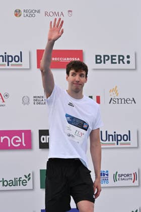 IPA86115072 - Ivan KOZHAKIN wins the bronze medal in the men s 50-meter breaststroke on the first day of the 62nd Settecolli International Swimming Trophy at the Foro Italico in Rome on June 26, 2026.  Copyright: xDomenicoxCippitelli IPAxSportx xx 86115072
