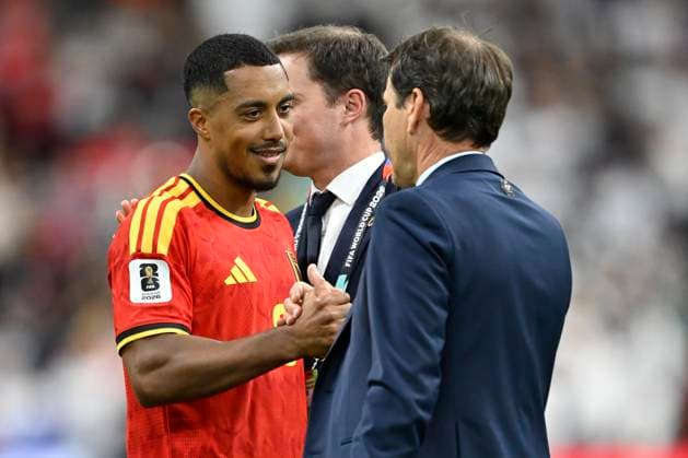 New Zealand vs Belgium - FIFA World Cup, WM, Weltmeisterschaft, Fussball 2026 VANCOUVER, CANADA - JUNE 26 : Tielemans Youri midfielder of Belgium, Garcia Rudi head coach of Belgium after the game during the FIFA World Cup 2026 Group G match between New Zealand and Belgium at the BC Place Stadium on June 26, 2026 in Vancouver, Canada, 26 06 2026 Vancouver Canada  Copyright: xNicoxVereeckenx