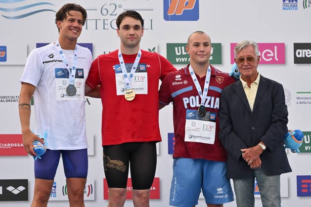 IPA86115083 - Noe PONTI, Kristof MILAK, and Michele BUSA during the medal ceremony for the men s 100-meter butterfly on the first day of the 62nd Settecolli International Swimming Trophy at the Foro Italico in Rome on June 26, 2026.  Copyright: xDomenicoxCippitelli IPAxSportx xx 86115083
