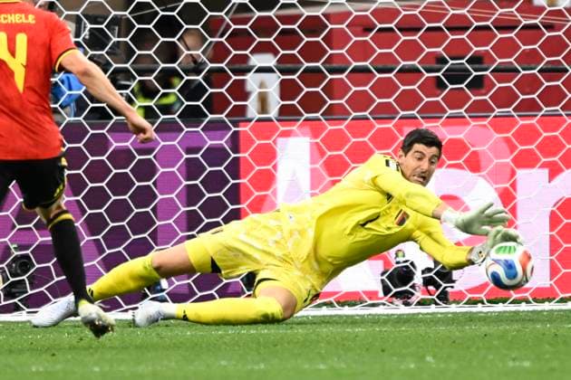 New Zealand vs Belgium - FIFA World Cup, WM, Weltmeisterschaft, Fussball 2026 VANCOUVER, CANADA - JUNE 26 : Courtois Thibaut goalkeeper of Belgium in action during the FIFA World Cup 2026 Group G match between New Zealand and Belgium at the BC Place Stadium on June 26, 2026 in Vancouver, Canada, 26 06 2026 Vancouver Canada  Copyright: xNicoxVereeckenx