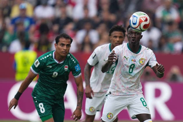 Senegal v Iraq - 2026 FIFA World Cup, WM, Weltmeisterschaft, Fussball Group I Ali Alhamadi 09 of Iraq and Lamine Camara 08 of Senegal battle for the ball during the 2026 FIFA World Cup Group I match between Senegal and Iraq at Toronto Stadium. on June 26, 2026 in Toronto, Canada. (Photo by Leonardo Ramirez Eyepix Group) Copyright: xLeonardoxRamirezx xEyepixxGroupx LR26062026-03758