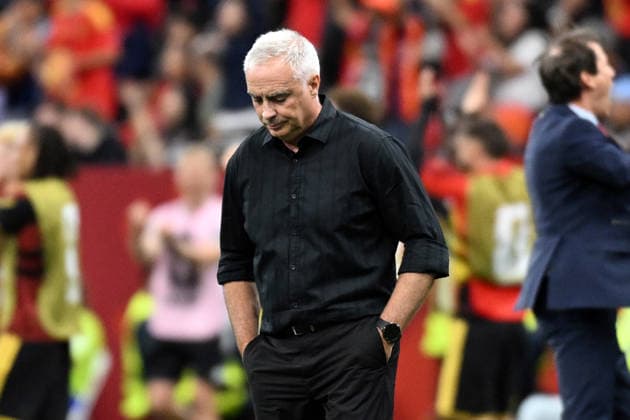 A dejected New Zealand head coach Darren Bazeley as New Zealand All Whites are 3-0 down, New Zealand All Whites v Belgium, Group G football match of the FIFA World Cup, WM, Weltmeisterschaft, Fussball 2026 at BC Place, Vancouver, Canada on Friday 26 June 2026. Photo: Andrew Cornaga Vancouver Canada Copyright: xAndrewxCornaga x