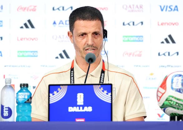 Jordan Training And press conference, PK, Pressekonferenz - FIFA World Cup, WM, Weltmeisterschaft, Fussball 2026 Head coach Jamal Sellami of Jordan speaks to the media during a press conference in Dallas, Texas, on June 26, 2026. The conference takes place one day ahead of the FIFA World Cup 2026 Group J match between Jordan and Argentina at Dallas Stadium. texas Jordan  Copyright: xAmeenxAhmedx originalFilename:alameen-notitle260627_npJi1.jpg