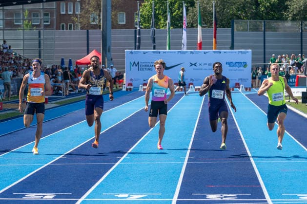 Zieleinlauf des 2. ten Laufes ueber 100m mit: Harrison Williams (USA), Leo Neugebauer (GER, VfB Stuttgart), Sander Skotheim (Norwegen), Makenson Gletty (FRA) und dem Sieger Sven Jansons (NED). Stadtwerke Ratingen Mehrkampfmeeting 2026, Leichtathletik, 27. u. 28.06.2026 Stadtwerke Ratingen Mehrkampfmeeting 2026, Leichtathletik, 27. u. 28.06.2026 Ratingen *** Finish of the second 100-meter race featuring Harrison Williams (USA), Leo Neugebauer (GER), VfB Stuttgart, Sander Skotheim (Norway), Makenson Gletty (FRA), and the winner Sven Jansons (NED) Stadtwerke Ratingen Combined Events Meeting 2026, Track and Field, June 27 and 28, 2026 Stadtwerke Ratingen Combined Events Meeting 2026, Track and Field, June 27 and 28, 2026 Ratingen Copyright: xEibner-Pressefoto ThomasxHaeslerx EP_THR