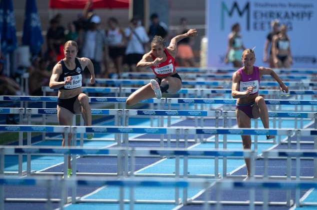 Anna-Elisabeth EHLERS, GER, 2.v.l. Aktion 110m Huerden, Ratingen am 27.06.2026 Leichtathletik Stadtwerke Ratingen Mehrkampf-Meeting, vom 27.06.- 28.05.2026 in Ratingen Deutschland. Â *** Anna Elisabeth EHLERS, GER, 2nd from left, 110m hurdles, Ratingen on June 27, 2026, at the Stadtwerke Ratingen Track and Field Combined Events Meeting, held from May 28 to June 27, 2026, in Ratingen, Germany Â