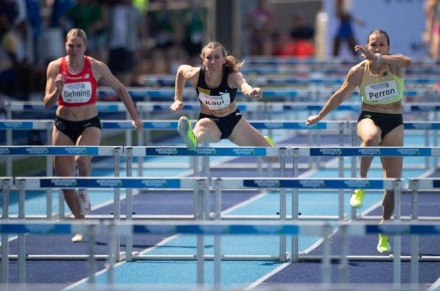 Marie DEHNNG, GER, links, Emma KAUL, GER, Mitte, Aktion 110m Huerden, Ratingen am 27.06.2026 Leichtathletik Stadtwerke Ratingen Mehrkampf-Meeting, vom 27.06.- 28.05.2026 in Ratingen Deutschland. Â *** Marie DEHNNG, GER, left, Emma KAUL, GER, center, competing in the 110m hurdles, Ratingen on June 27, 2026, at the Stadtwerke Ratingen Track and Field Combined Events Meeting, held from May 28 to June 27, 2026, in Ratingen, Germany Â