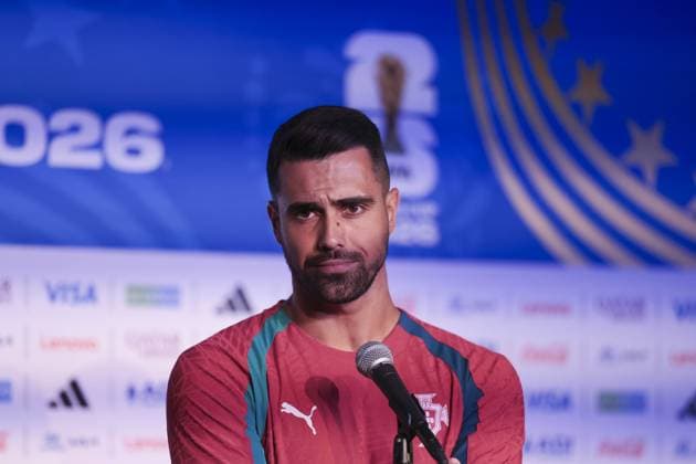 RECORD DATE NOT STATED Portugal press conference, PK, Pressekonferenz Portugal s goalkeeper 01 Diogo Costa gives an MD-1 press conference at the Miami Stadium in Miami Gardens on June 26, 2026, on the eve of the 2026 World Cup Group K football match between Colombia and Portugal. Miami FL UNITED STATES Copyright: xVanessaxCarvalhox