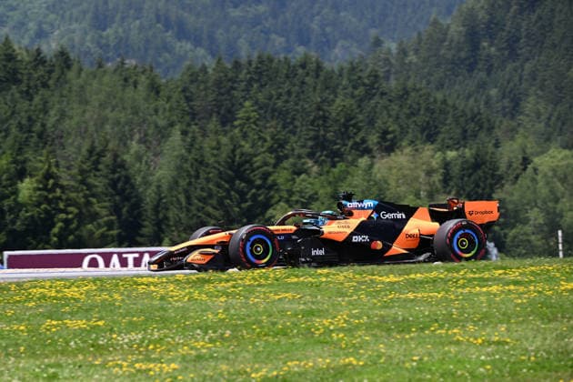 27.06.2026, xsvx, Motorsport FIA Formel 1, Grand Prix von Österreich v.l. Oscar Piastri (McLaren) Startnummer 81 (FIA REGULATIONS PROHIBIT ANY USE OF PHOTOGRAPHS as IMAGE SEQUENCES and or QUASI-VIDEO) Zeltweg-Spielberg *** June 27, 2026, xsvx, Motorsport FIA Formula 1, Austrian Grand Prix featuring Oscar Piastri, McLaren, car number 81. FIA regulations prohibit any use of photographs as image sequences and or quasi-video. Zeltweg, Spielberg