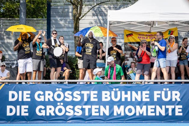 RATINGEN, GERMANY - JUNE 27, 2026 : Fans of Leo Neugebauer (GER Germany) competing during the Multisport Event at Stadion Ratingen on June 27, 2026 in Ratingen, Germany. Nordrhein-Westfalen Germany Copyright: xLeahxKohringx