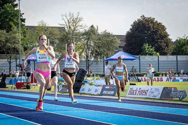 RATINGEN, GERMANY - JUNE 27, 2026 : Annik Kälin (SUI Switzerland) and Erin Marsh (USA United States) over 200m competing during the Multisport Event at Stadion Ratingen on June 27, 2026 in Ratingen, Germany. Nordrhein-Westfalen Germany Copyright: xLeahxKohringx