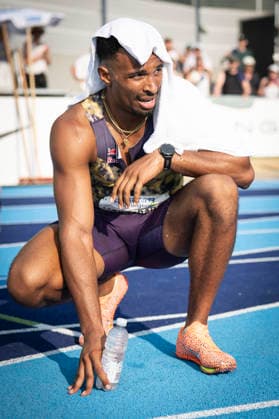 RATINGEN, GERMANY - JUNE 27, 2026 : Leo Neugebauer (GER Germany) exhausted after the 400m during the Multisport Event at Stadion Ratingen on June 27, 2026 in Ratingen, Germany. Nordrhein-Westfalen Germany Copyright: xAxelxKohringx