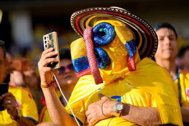 . The supporters of Colombia during the FIFA World Cup, WM, Weltmeisterschaft, Fussball 2026 Group K match between Colombia and Portugal at Miami Stadium on June 27, 2026 in Miami, United States. (Photo by Alex Gottschalk DeFodi Images) - *** Colombian fans during the 2026 FIFA World Cup Group K match between Colombia and Portugal at Miami Stadium on June 27, 2026, in Miami, United States. Photo by Alex Gottschalk, DeFodi Images