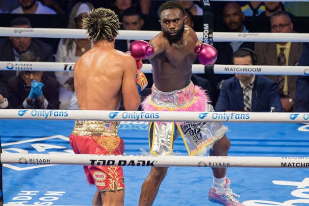 June 28, 2026, Brooklyn, New York, USA: XANDER ZAYAS (red trunks) battles JARON ENNIS in a bout for the WBO and WBA World Super-Welterweight titles at the Barclays Center in Brooklyn, New York. Brooklyn USA - ZUMAp109 20260628_zaf_p109_002 Copyright: xJoelxPlummerx