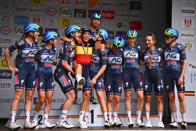 Belgian 2026 National Championship Brasschaat 28 06 2026 BRASSCHAAT, BELGIUM - JUNE 28 : Bossuyt Shari of Ag Insurance-Soudal Team pictured during the podium ceremony of the Women Elite cycling road race of the 2026 Belgian National Championships 00st edition an UCI National Championships cycling race of 137 km with start in Antwerpen and finish in Brasschaat on June 28, 2026 in Brasschaat, Belgium, 28 06 2026 Brasschaat Belgium  Copyright: xVincentxKalutx