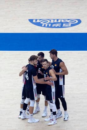 VNL China - Germany 28.06.2026 volleyball, Gliwice , Arena Pre Zero , Mens Volleyball Nations League 2026 FIVB VNL (siatkowka, Liga Narodow, Chiny - Niemcy ), game , match China - Germany image shows: Jan Zimmermann (17) photo Katarzyna Plewczynska Fotostyk Copyright: xKatarzynaxPlewczynskax 20260628KAPL5465