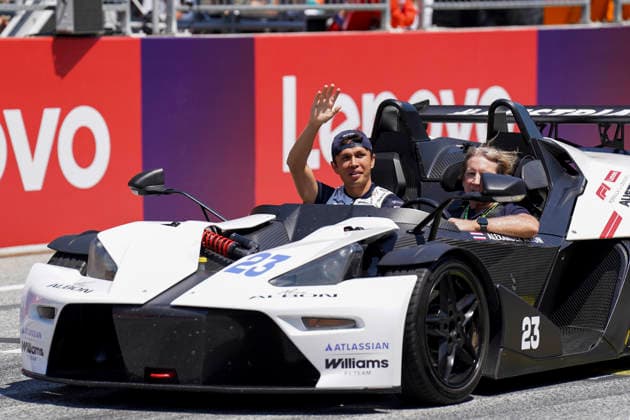 FORMULA ONE AUSTRIAN GRAND PRIX 2026 Alexander Albon 23 (THA) Williams at the Driver s Parade during the Formula 1 Lenovo Austrian Grand Prix 2026, 8th round of the 2026 Formula 1 World Championship, WM, Weltmeisterschaft from 26th-28th June, 2026 at the Red Bull Ring, Spielberg, Austria. Credit: Robbie Hoad Every Second Media Editorial use only. All images are copyright Every Second Media Limited. No images may be reproduced without prior permission. Copyright: xIMAGO EveryxSecondxMediax ESM-2048-0428 RobbiexHoadx xEveryxSecondxMediax