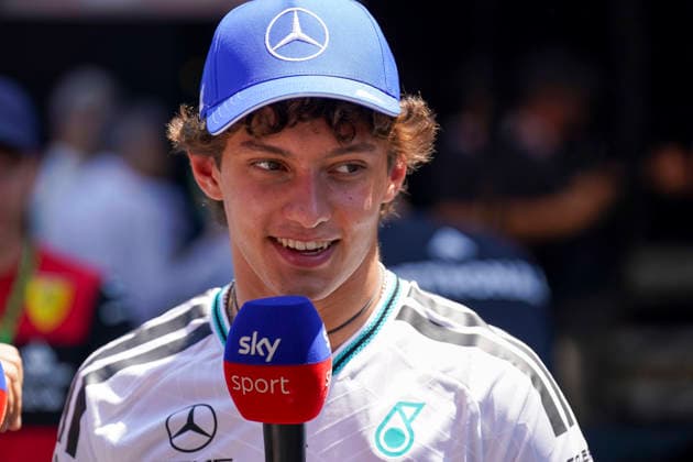 FORMULA ONE AUSTRIAN GRAND PRIX 2026 Kimi Antonelli 12 (ITA) Mercedes in the paddock during the Formula 1 Lenovo Austrian Grand Prix 2026, 8th round of the 2026 Formula 1 World Championship, WM, Weltmeisterschaft from 26th-28th June, 2026 at the Red Bull Ring, Spielberg, Austria. Credit: Robbie Hoad Every Second Media Editorial use only. All images are copyright Every Second Media Limited. No images may be reproduced without prior permission. Copyright: xIMAGO EveryxSecondxMediax ESM-2048-0433 RobbiexHoadx xEveryxSecondxMediax