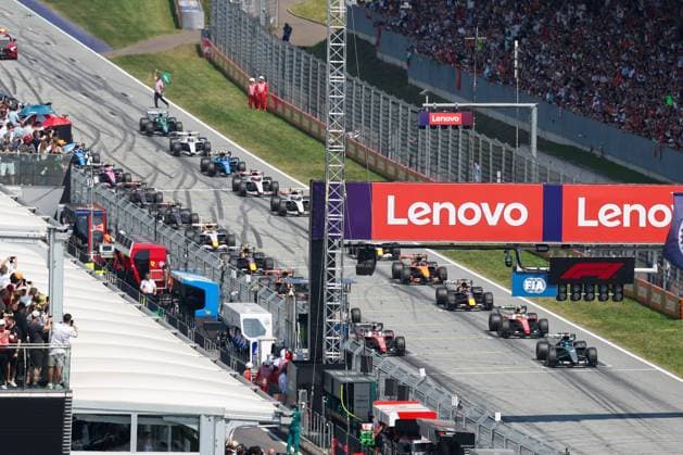 Start, George Russell (Mercedes-AMG Petronas 63), Charles Leclerc (Scuderia Ferrari HP 16), Lewis Hamilton (Scuderia Ferrari HP 44), Kimi Antonelli (Mercedes-AMG Petronas 12), Max Verstappen (Oracle Red Bull Racing 3), Lando Norris (McLaren Formula 1 Team 1), Rennen, Grosser Preis von Oesterreich, Motorsport, Herren, Formel 1, 28.06.2026 Spielberg Steiermark Oesterreich *** Start, George Russell, Mercedes AMG Petronas 63, Charles Leclerc, Scuderia Ferrari HP 16, Lewis Hamilton, Scuderia Ferrari HP 44, Kimi Antonelli, Mercedes AMG Petronas 12, Max Verstappen, Oracle Red Bull Racing 3; Lando Norris, McLaren Formula 1 Team 1; Race, Austrian Grand Prix, Motorsports, Men, Formula 1, June 28, 2026, Spielberg, Styria, Austria Copyright: xkolbert-press ChristianxKolbertx