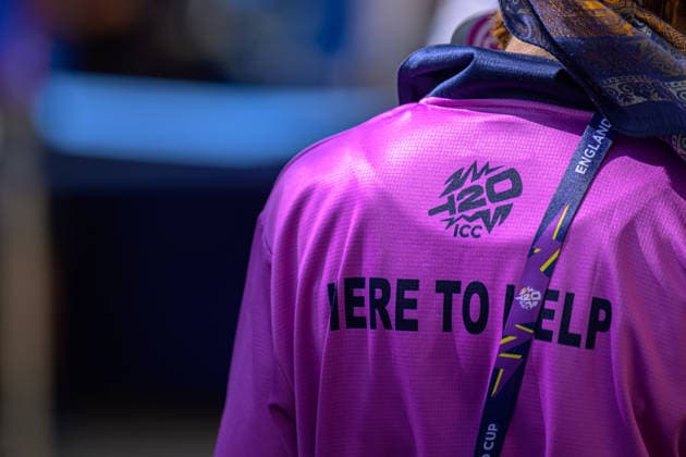 LONDON, ENGLAND JUNE 28 - Volunteer here to help during the ICC Women s T20 World Cup game between South Africa Women and Bangadesh Women at Lord s Cricket Ground on June 28, 2026 in London , England . (Photo by Keeran Marquis Sports Press Photo)  Copyright: xKeeranxMarquis SPPx Sportspressphoto_SPR179272