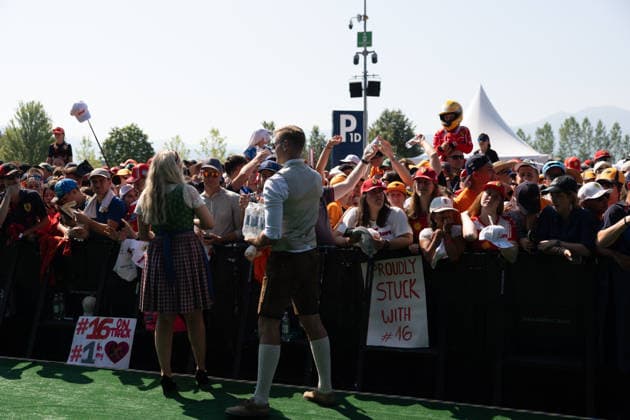 Supporters waiting for the drivers during the Pre-Race of Formula 1 Rolex Austrian Grand Prix 2026 at Red Bull Ring in Spielberg, Austria. Round 10 of the 2026 FIA Formula One World Championship, WM, Weltmeisterschaft held June 26-28, 2026. The Red Bull Ring in Spielberg, set amid the scenic hills of Styria, is one of the shorter circuits on the calendar yet delivers intense wheel-to-wheel racing. Formula 1 Rolex Austrian Grand Prix 2026 - Round 10 - Red Bull Ring F1-2026-R10-AUT