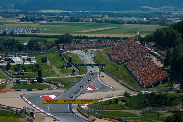 F1 - AUSTRIAN GRAND PRIX 2026 start of the race, depart, 63 RUSSELL George (gbr), Mercedes AMG F1 Team W17, action 44 HAMILTON Lewis (gbr), Scuderia Ferrari SF-26, action 16 LECLERC Charles (mco), Scuderia Ferrari SF-26, action 12 KIMI ANTONELLI Andrea (ita), Mercedes AMG F1 Team W17, action 03 VERSTAPPEN Max (nld), Red Bull Racing Ford RB22, action 81 PIASTRI Oscar (aus), McLaren F1 Team MCL40, action 01 NORRIS Lando (gbr), McLaren F1 Team MCL40, action during the Formula 1 Austrian Grand Prix 2026, 8th round of the 2026 Formula One World Championship, WM, Weltmeisterschaft from June 26 to 28, 2026 on the Red Bull Ring, in Spielberg, Austria - SpielbergAustria  Copyright: xFLORENTxGOODENx