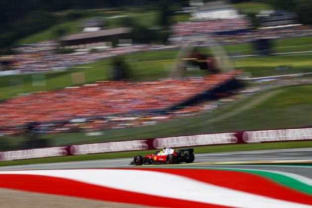 F1 - AUSTRIAN GRAND PRIX 2026 44 HAMILTON Lewis (gbr), Scuderia Ferrari SF-26, action during the Formula 1 Austrian Grand Prix 2026, 8th round of the 2026 Formula One World Championship, WM, Weltmeisterschaft from June 26 to 28, 2026 on the Red Bull Ring, in Spielberg, Austria - SpielbergAustria  Copyright: xANTONINxVINCENTx