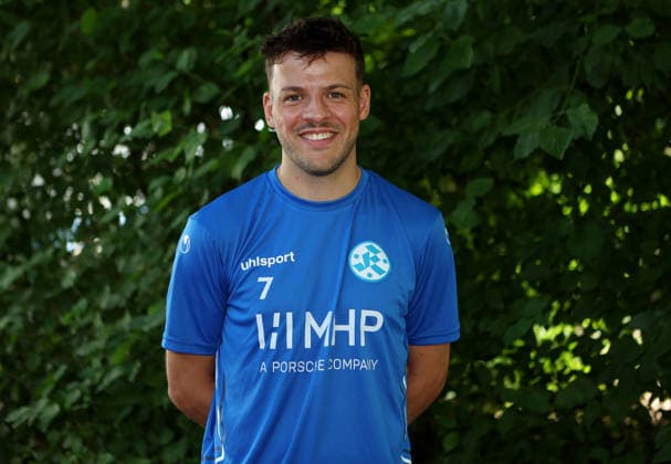 Stuttgart -Degerloch, Fußball SV Stuttgarter Kickers Trainingsauftakt, Neuzugang Yannick Glessing *** Stuttgart Degerloch, Soccer: SV Stuttgarter Kickers Kick Off Training, New Signing Yannick Glessing