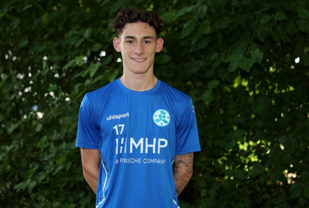 Stuttgart -Degerloch, Fußball SV Stuttgarter Kickers Trainingsauftakt, Neuzugang Nico Molinari *** Stuttgart Degerloch, Soccer: SV Stuttgarter Kickers Kick Off Training, New Signing Nico Molinari