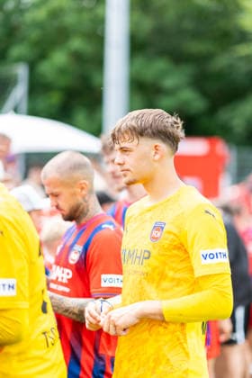 Felix Mark (FC Heidenheim, 40), 1.FC Heidenheim, Trainingsauftakt, Fußball, 2. Bundesliga, Saison 2026 2027, 28.06.2026, 1.FC Heidenheim, Trikotvorstellung, Fußball, 2. Bundesliga, Saison 2026 2027, 28.06.2026 Heidenheim *** Felix Mark, FC Heidenheim, 40, 1 FC Heidenheim, start of training, soccer, 2. Bundesliga, 2026–2027 season, June 28, 2026, 1 FC Heidenheim, jersey unveiling, soccer, 2. Bundesliga, 2026–2027 season, June 28, 2026, Heidenheim Copyright: xEibner-Pressefoto MaxxVogelx EP_MVL