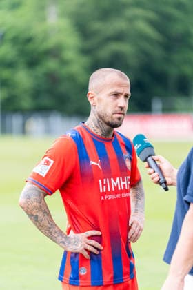 Niklas Dorsch (FC Heidenheim, 30), 1.FC Heidenheim, Trainingsauftakt, Fußball, 2. Bundesliga, Saison 2026 2027, 28.06.2026, 1.FC Heidenheim, Trikotvorstellung, Fußball, 2. Bundesliga, Saison 2026 2027, 28.06.2026 Heidenheim *** Niklas Dorsch, FC Heidenheim, 30, 1 FC Heidenheim, start of training, soccer, 2. Bundesliga, 2026–2027 season, June 28, 2026, 1 FC Heidenheim, jersey unveiling, soccer, 2. Bundesliga, 2026–2027 season, June 28, 2026, Heidenheim Copyright: xEibner-Pressefoto MaxxVogelx EP_MVL