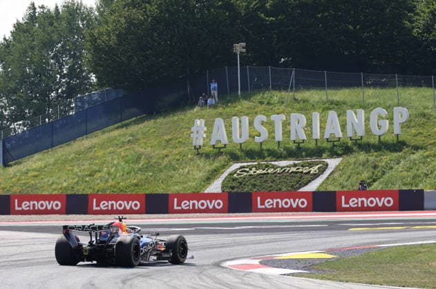 28.06.2026, Red Bull Ring, Spielberg, Formel 1 Großer Preis von Österreich 2026 , im Bild Max Verstappen (NLD), Oracle Red Bull Racing (Photo by Alessandro Martellotta Hasan Bratic DeFodi Images) - *** June 28, 2026, Red Bull Ring, Spielberg, 2026 Formula 1 Austrian Grand Prix; pictured: Max Verstappen (NLD), Oracle Red Bull Racing. Photo by Alessandro Martellotta, Hasan Bratic, DeFodi Images