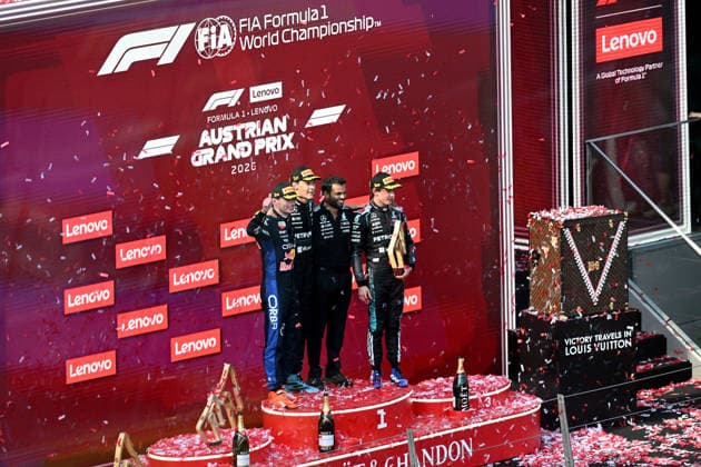 28.06.2026, xsvx, Motorsport FIA Formel 1, Grand Prix von Österreich v.l. Max Verstappen (Oracle Red Bull Racing) Startnummer 3 George Russell (Mercedes AMG Petronas) Startnummer 63 Andrea Kimi Antonelli (Mercedes AMG Petronas) Startnummer 12 auf dem Podium (FIA REGULATIONS PROHIBIT ANY USE OF PHOTOGRAPHS as IMAGE SEQUENCES and or QUASI-VIDEO) Zeltweg-Spielberg *** June 28, 2026, xsvx, Motorsport FIA Formula 1, Austrian Grand Prix: Max Verstappen (Oracle Red Bull Racing, No. 3), George Russell (Mercedes AMG Petronas, No. 63), and Andrea Kimi Antonelli (Mercedes AMG Petronas, No. 12) on the podium. FIA REGULATIONS PROHIBIT ANY USE OF PHOTOGRAPHS AS IMAGE SEQUENCES AND OR QUASI-VIDEO Zeltweg Spielberg