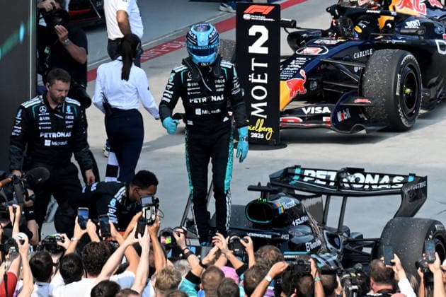 28.06.2026, xsvx, Motorsport FIA Formel 1, Grand Prix von Österreich v.l. George Russell (Mercedes AMG Petronas) Startnummer 63 jubelt über den Sieg (FIA REGULATIONS PROHIBIT ANY USE OF PHOTOGRAPHS as IMAGE SEQUENCES and or QUASI-VIDEO) Zeltweg-Spielberg *** June 28, 2026, xsvx, Motorsport FIA Formula 1, Austrian Grand Prix: George Russell of Mercedes AMG Petronas, car No. 63, celebrates his victory. FIA REGULATIONS PROHIBIT ANY USE OF PHOTOGRAPHS AS IMAGE SEQUENCES AND OR QUASI-VIDEO. Zeltweg Spielberg