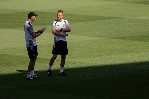 260628 Assistant coach Andreas Georgson and head coach Graham Potter of the Swedish national football team at a training session during day 18 of the FIFA World Cup, WM, Weltmeisterschaft, Fussball 2026 on June 28, 2026 in Dallas. Photo: Petter Arvidson BILDBYRAN kod PA PA1263 fotboll football soccer fotball vm fotbolls-vm fotball-vm fotbolls-vm 2026 fifa world cup 2026 träning practice training sverige sweden sverige a day 18 bbeng *** June 28, 2026: Assistant coach Andreas Georgson and head coach Graham Potter of the Swedish national soccer team at a training session on day 18 of the 2026 FIFA World Cup on June 28, 2026 in Dallas. Photo by Petter Arvidson, BILDBYRAN. Code: PA PA1263. soccer, football, fotball, World Cup, FIFA World Cup 2026, training, Sweden, Sweden A, day 18 bbeng  Copyright: PETTERxARVIDSON BB260628PA007