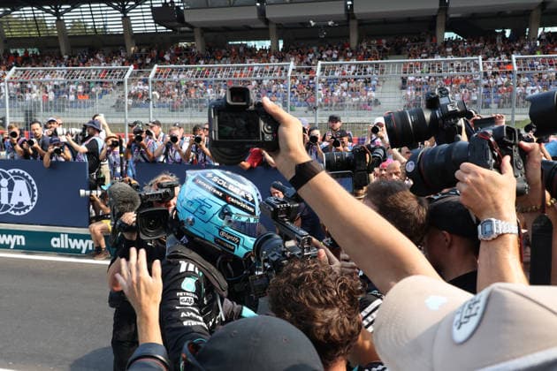 28.06.2026, Red Bull Ring, Spielberg, Formel 1 Großer Preis von Österreich 2026 , im Bild Sieger George Russell (GBR), Mercedes-AMG Petronas Formula One Team (Photo by Alessandro Martellotta Hasan Bratic DeFodi Images) - *** June 28, 2026, Red Bull Ring, Spielberg, 2026 Formula 1 Austrian Grand Prix; pictured: winner George Russell (GBR), Mercedes AMG Petronas Formula One Team. Photo by Alessandro Martellotta, Hasan Bratic, DeFodi Images