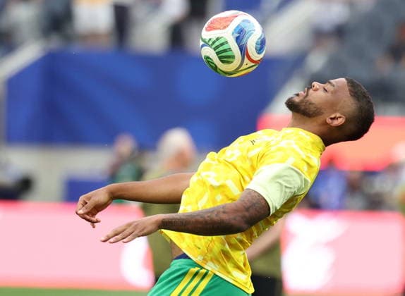 RECORD DATE NOT STATED FIFA World Cup, WM, Weltmeisterschaft, Fussball 2026 - Round of 32 - South Africa vs Canada Lyle Foster of South Africa warms up ahead of the FIFA World Cup 2026 Round of 32 match South Africa against Canada, in Los Angeles, USA, 28 June 2026. LOS ANGELES United States  Copyright: xCHRISTOPERxTORRESx