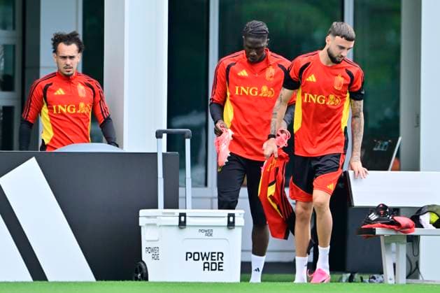 Belgian national football team - FIFA World Cup, WM, Weltmeisterschaft, Fussball 2026 - media activities 28 06 2026 RENTON, UNITED STATES OF AMERICA - JUNE 28 : Debast Zeno defender of Belgium, Onana Amadou midfielder of Belgium and Theate Arthur defender of Belgium pictured during a training session of the Belgian national football team during the FIFA World Cup 2026 on June 28, 2026 in Renton, United States of America, 28 06 2026 Renton United States of America  Copyright: xJanxDexMeuleneirx