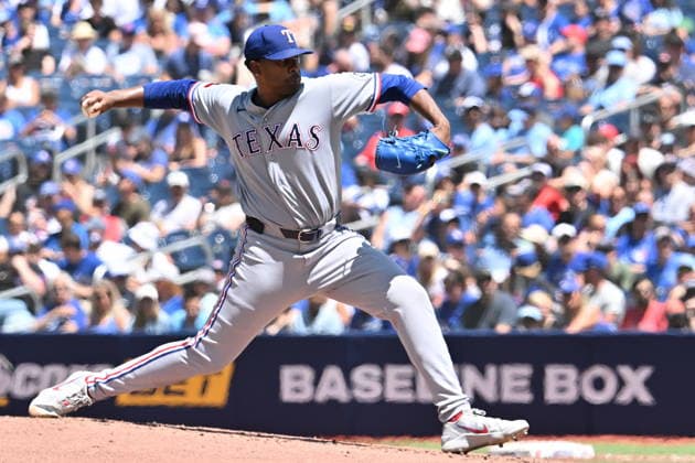 June 28, 2026, Toronto, On, Canada: Texas Rangers starting pitcher Kumar Rocker (80) throws to a Toronto Blue Jays batter during first inning MLB, Baseball Herren, USA baseball action in Toronto on Sunday June 28, 2026. Canada News - June 28, 2026  - ZUMAc35_ 20260628_zaf_c35_005 Copyright: xJonxBlackerx