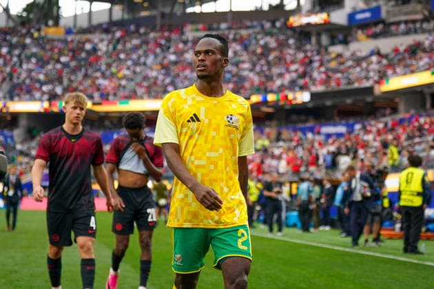 USA: Fußball FIFA World Cup, WM, Weltmeisterschaft, Fussball 2026, Sechzehntelfinale, Round of 32, Südafrika vs Kanada, South Africa vs Canada, SoFi Stadium (Inglewood, Los Angeles County, Kalifornien): Thabang Matuludi (Südafrika 2) *** USA Soccer 2026 FIFA World Cup, Round of 32, South Africa vs. Canada, SoFi Stadium, Inglewood, Los Angeles County, California; Thabang Matuludi, South Africa 2 Copyright: xJOERANxSTEINSIEKx