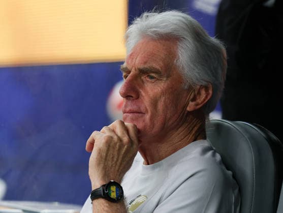 (260629) -- LOS ANGELES, June 29, 2026 -- Hugo Broos, head coach of South Africa, reacts before the round of 32 match between Canada and South Africa at the 2026 FIFA World Cup, WM, Weltmeisterschaft, Fussball at Los Angeles Stadium in Los Angeles, the United States, June 28, 2026. ) (SP)U.S.-LOS ANGELES-FOOTBALL-FIFA WORLD CUP-ROUND OF 32-CAN VS RSA BaixXuefei 