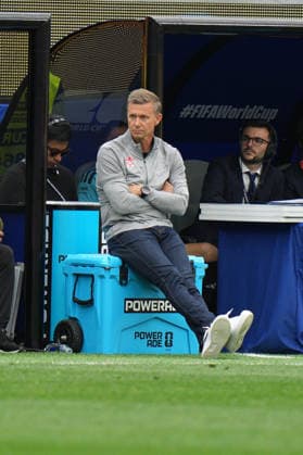 RECORD DATE NOT STATED 28th June 2026; SoFi Stadium, Los Angeles, California, United States of America; FIFA World Cup, WM, Weltmeisterschaft, Fussball Football, South Africa versus Canada; Canada Head Coach, Jesse Marsch sits on a cool box on the touchline AlecxBrown